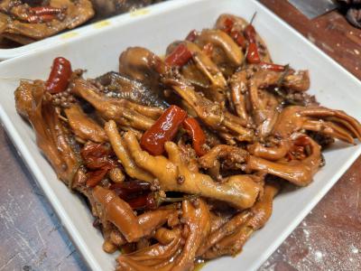 卤菜技术培训机构哪个好？蜀味缘掌握卤菜制作技艺