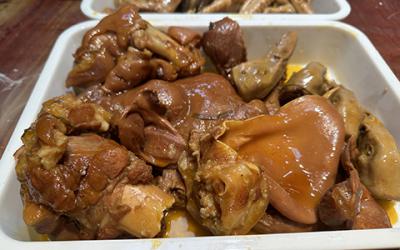 成都卤菜培训需要多少钱？  成都卤菜培训需要多少钱？