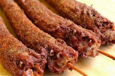 烤鸭脖技术培训哪里有？蜀味缘培训学校专业教学