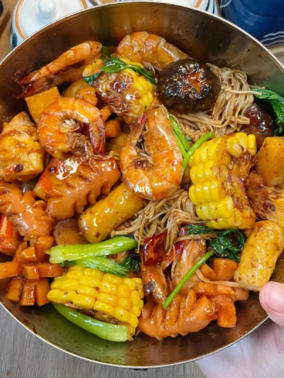 麻辣香锅技术培训哪家好？蜀味缘培训学校一对一教学